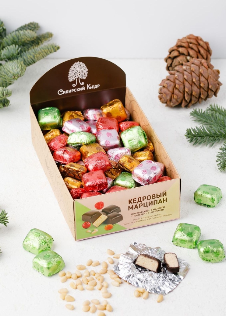 Кедровый марципан ассорти — классика, клюква, малина, облепиха, 600 г | шоу-бокс