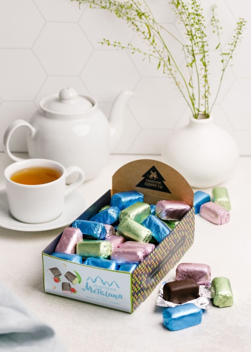 ★ Кедровая метелица ассорти, 540 г | шоу-бокс