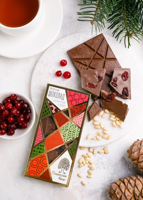 ★ Молочный шоколад с кедровым орехом и клюквой, 100 г