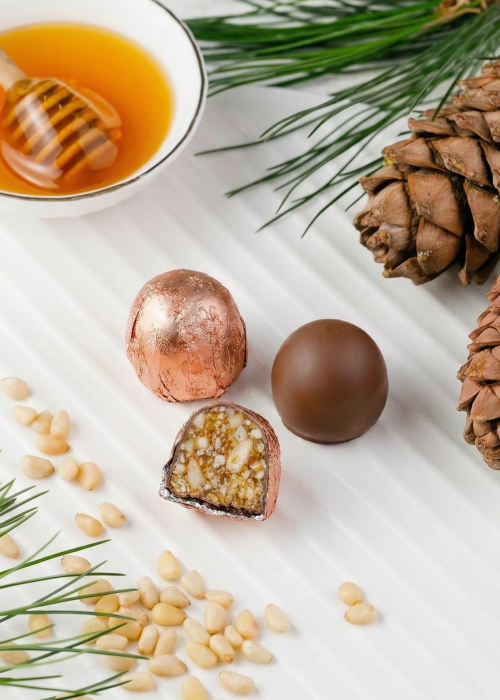 Кедровый грильяж в молочном шоколаде, 1 конфета