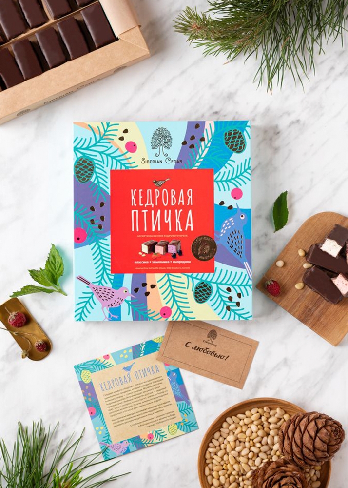 Кедровая птичка, 180 г — классика, земляника, смородина