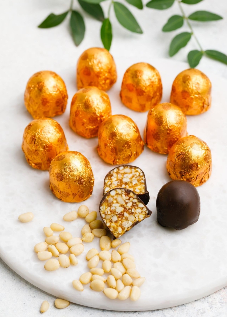 Кедровый грильяж с облепихой, 1 кг