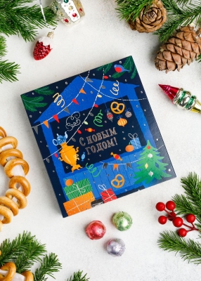 Кедровый грильяж с сосновой шишкой, 120 г в подарочной обложке