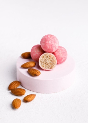 Марципановая картошка с клубникой, 160 г