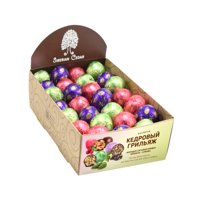 Кедровый грильяж ассорти — клюква, сосновая шишка, черёмуха, 540 г | шоу-бокс
