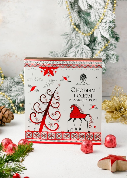 ★ Кедровый грильяж с клюквой, 120 г в подарочной обложке «‎Мезенская роспись»