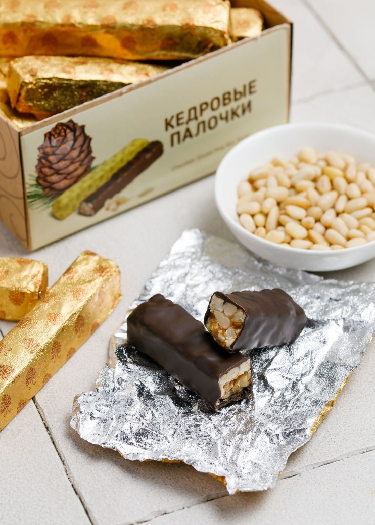 Кедровые палочки, 640 г | шоу-бокс