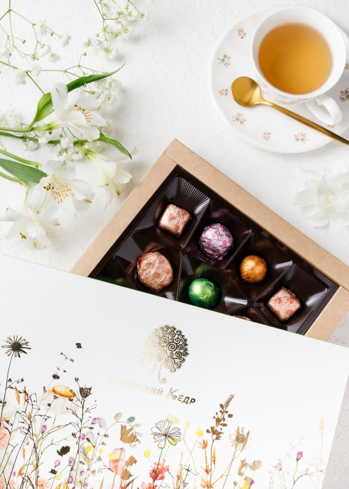 Набор конфет «Кедровая фантазия», 210 г | весенняя обложка