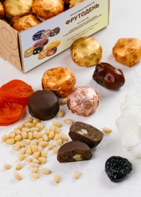 Фруктовые конфеты «Фрутодень» ассорти, 640 г | шоу-бокс