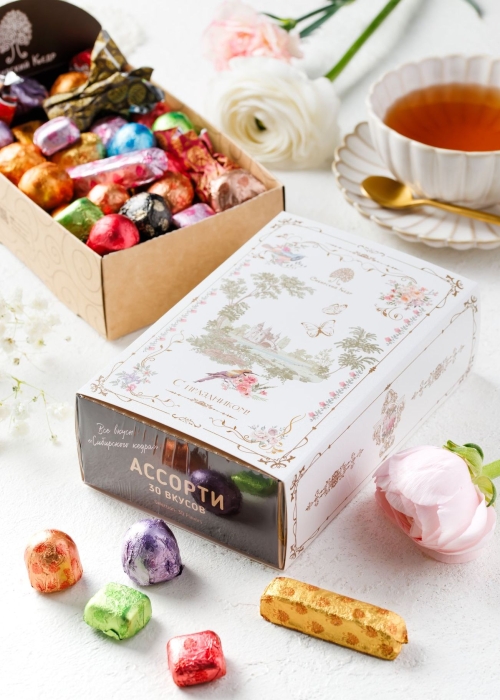 Ассорти 30 вкусов, 585 г | шоу-бокс | весенняя обложка