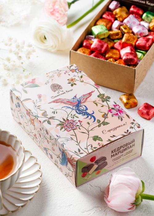 Кедровый марципан ассорти, 600 г | шоу-бокс | весенняя обложка