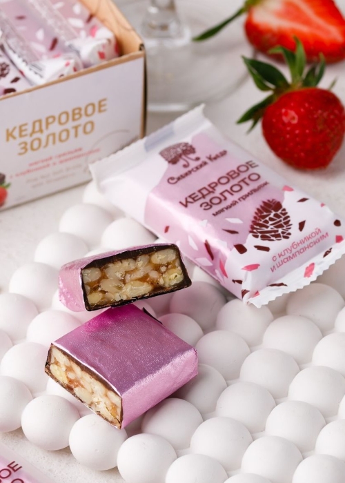 Батончик «Кедровое золото» с клубникой и шампанским, 35 г
