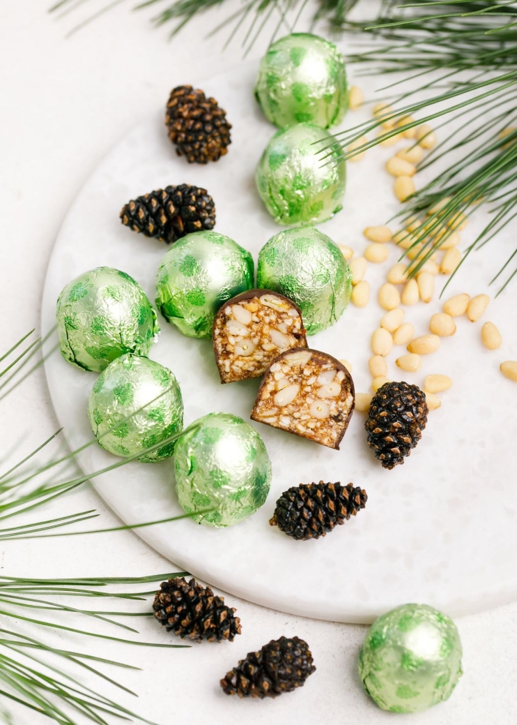 Кедровый грильяж с сосновой шишкой, 1 конфета