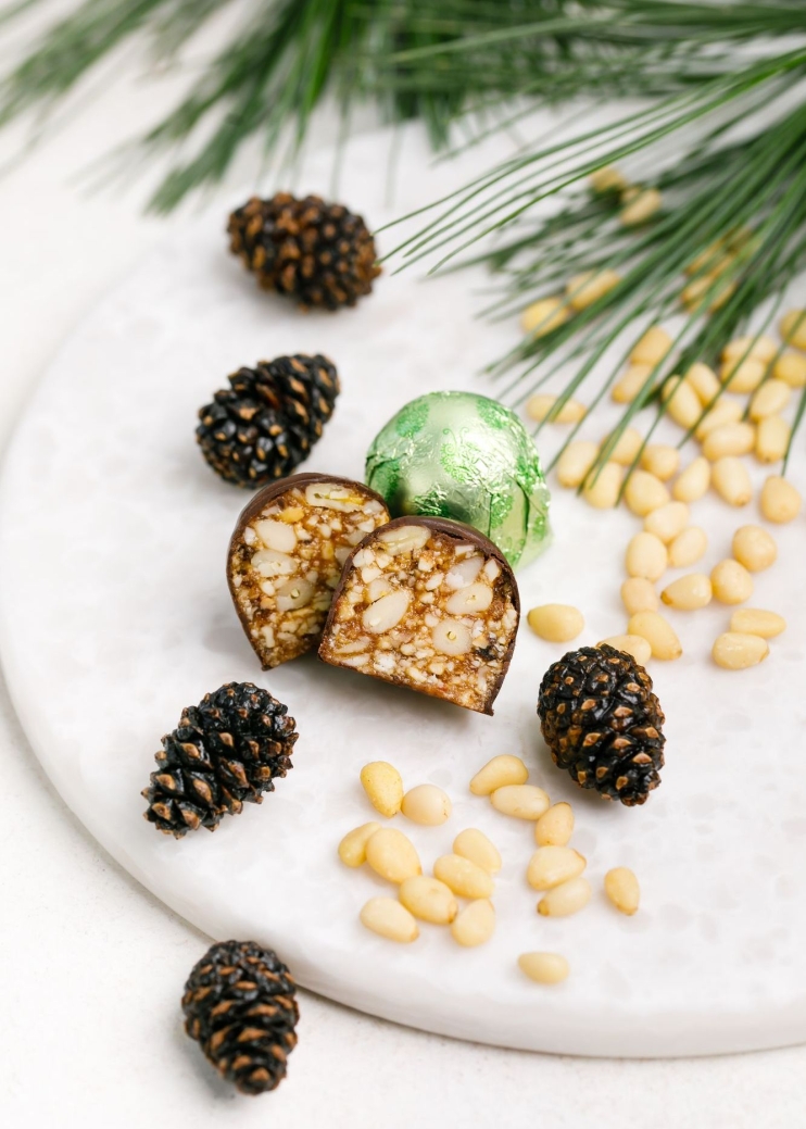 Кедровый грильяж с сосновой шишкой, 1 конфета