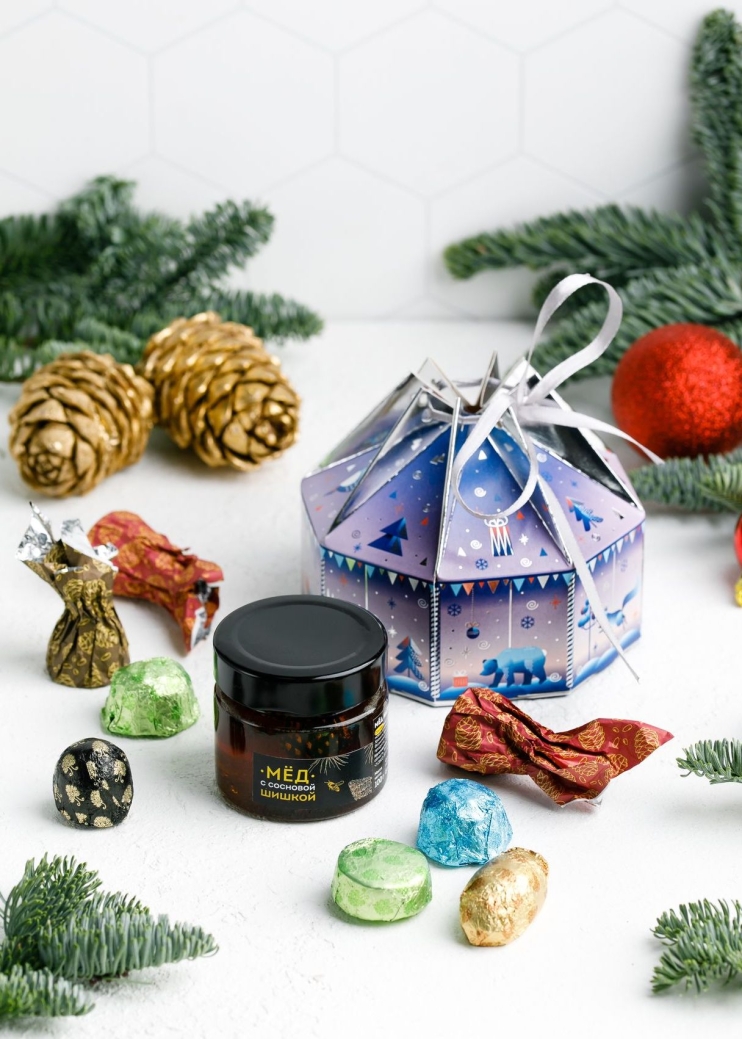 Подарочный набор «Карусель Новогодняя», 245 г