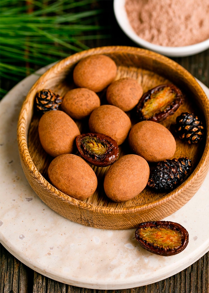 Сосновая шишка с корицей в тёмном шоколаде, 60 г