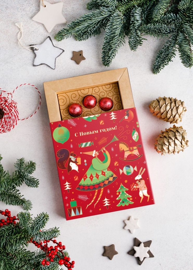 Кедровый грильяж с клюквой, 120 г в подарочной обложке