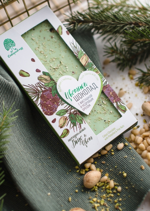 ★ Москва ★ Цветной шоколад с фисташкой и кедровым орехом, 100 г