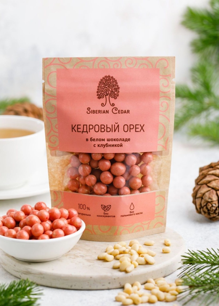 Ядро кедрового ореха в белом шоколаде с клубникой, 60 г