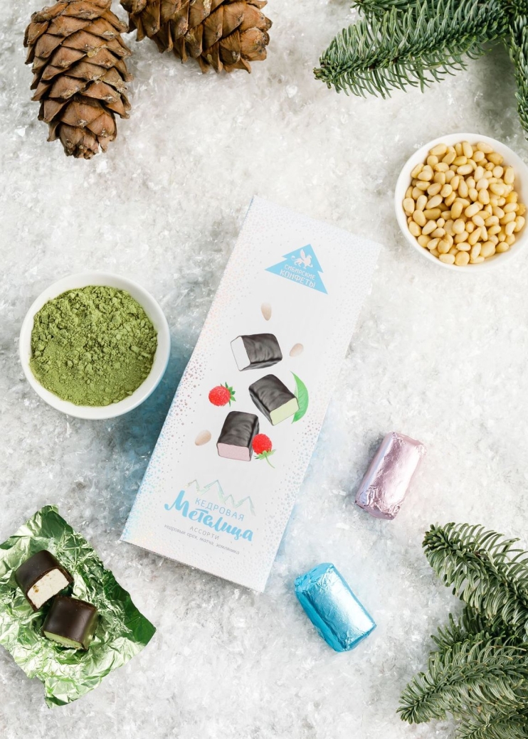 Кедровая метелица ассорти, 75 г — кедровый орех, матча, земляника