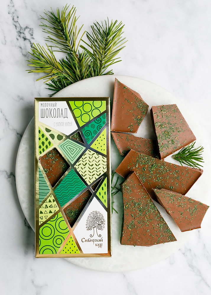 Молочный шоколад с еловой хвоёй, 100 г