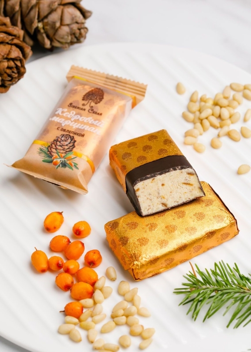 Кедровый марципан ассорти, 720 г | шоу-бокс — 18 батончиков