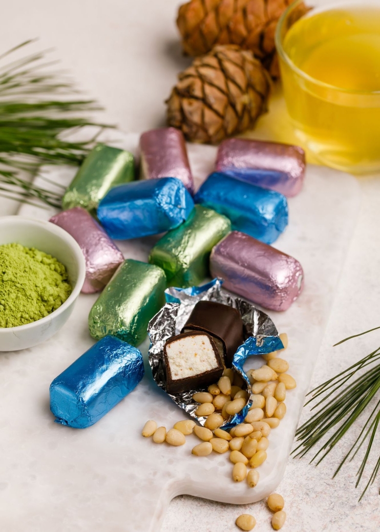 Кедровая метелица ассорти, 540 г | шоу-бокс