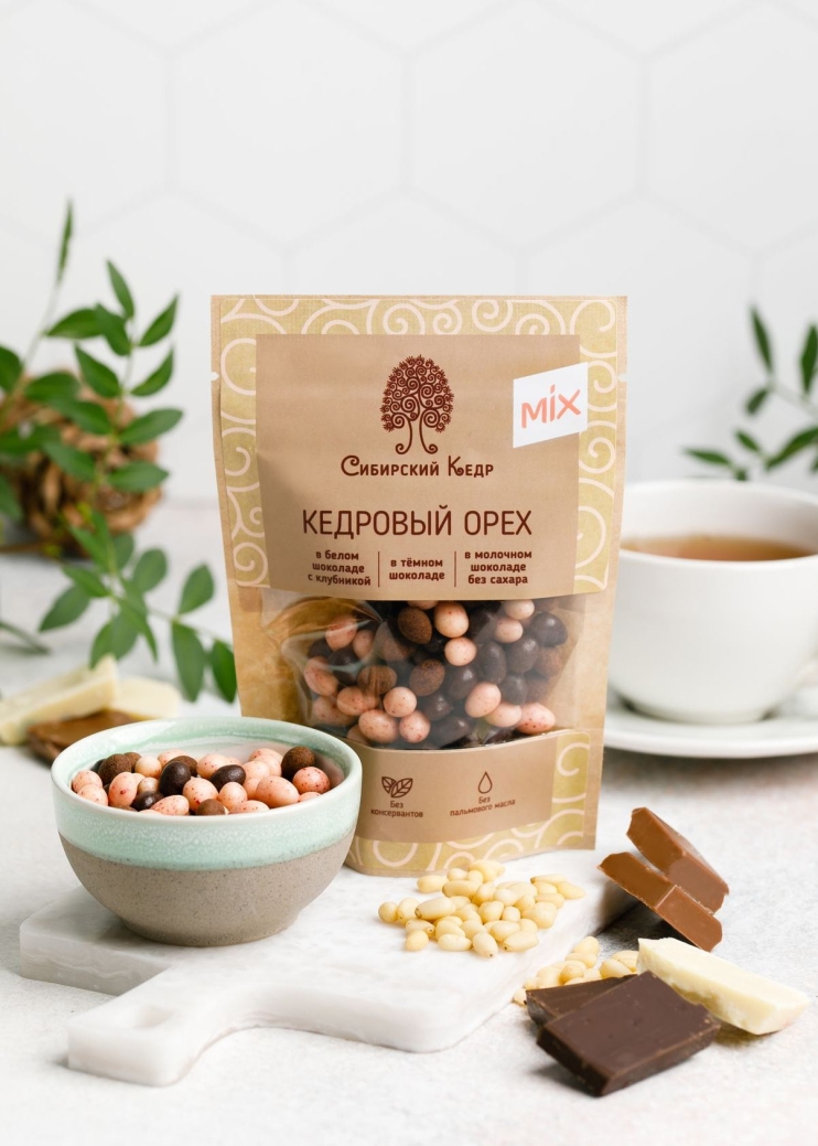 Ядро кедрового ореха в молочном шоколаде ассорти, 60 г