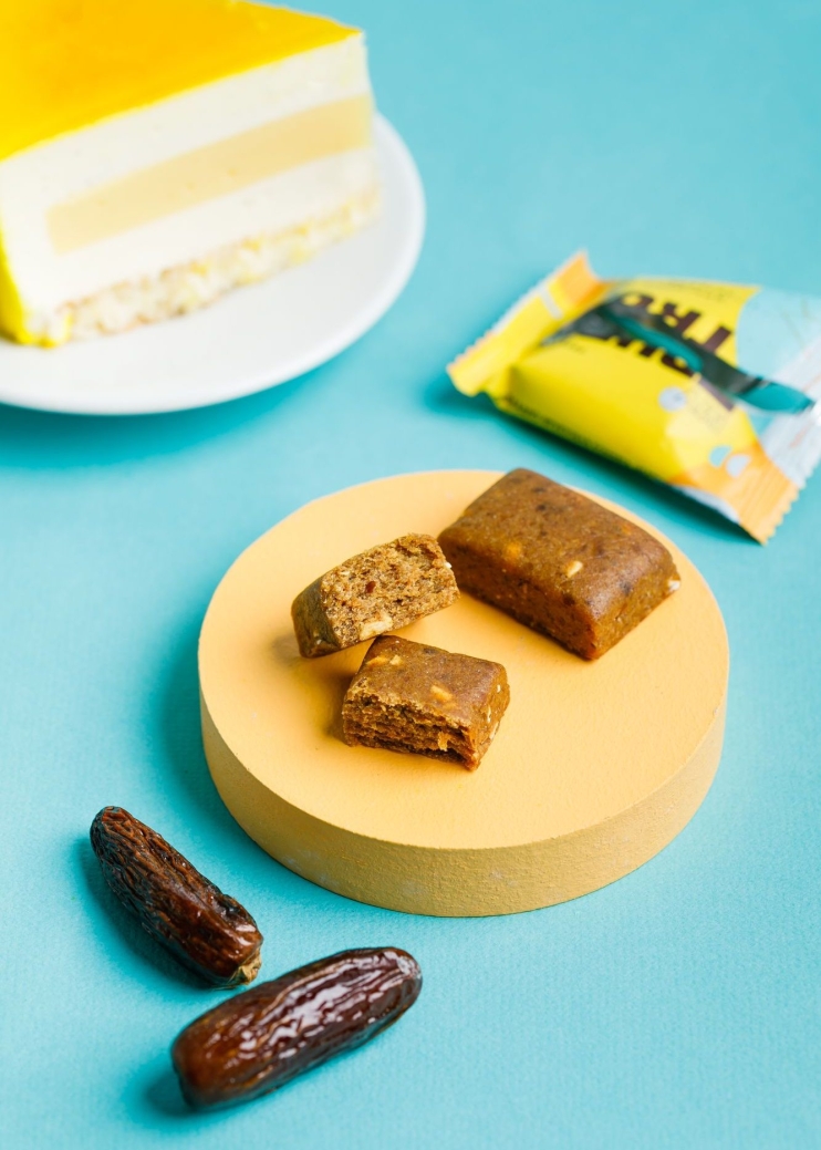 Трюфель финиковый Мy Truef манговый чизкейк, 360 г | шоу-бокс — 24 конфеты