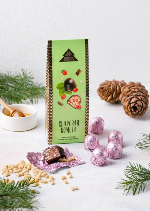 Кедровая комета с земляникой, 70 г