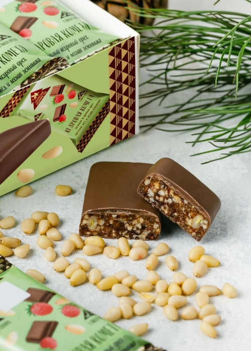 Батончик «Кедровая комета» с земляникой, 720 г | шоу-бокс — 18 батончиков