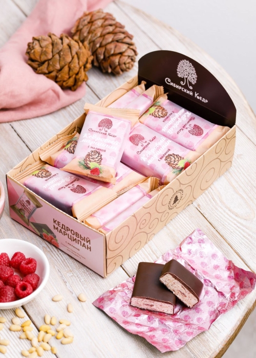 ★ Кедровый марципан с малиной, 720 г | шоу-бокс &mdash; 18 батончиков