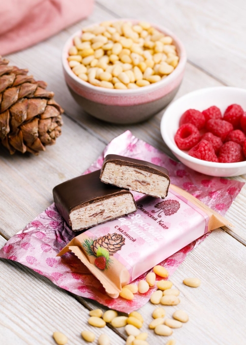 ★ Кедровый марципан с малиной, 720 г | шоу-бокс &mdash; 18 батончиков