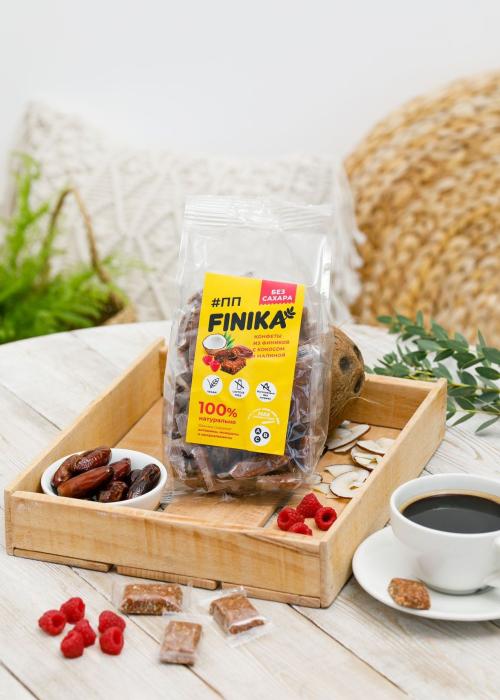 Финиковые конфеты Finika кокос-малина, 450 г