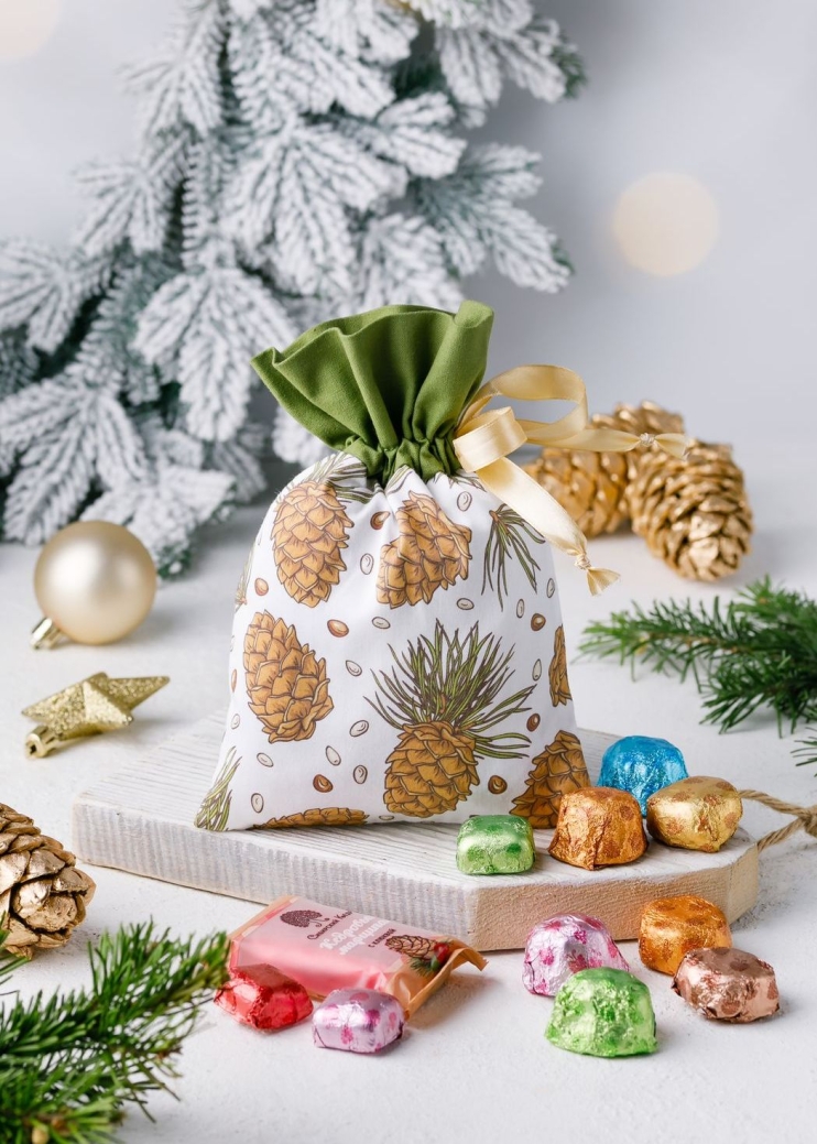 Подарочный мешок зелёный «Шишка», 215 г