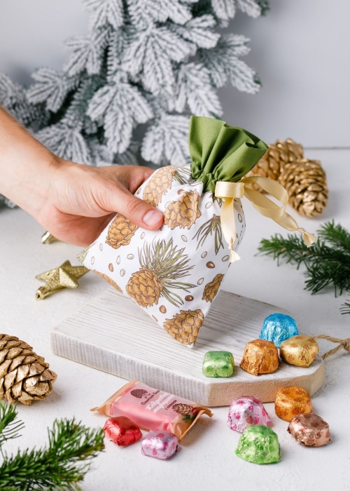 Подарочный мешок зелёный «‎Шишка»‎, 215 г‎