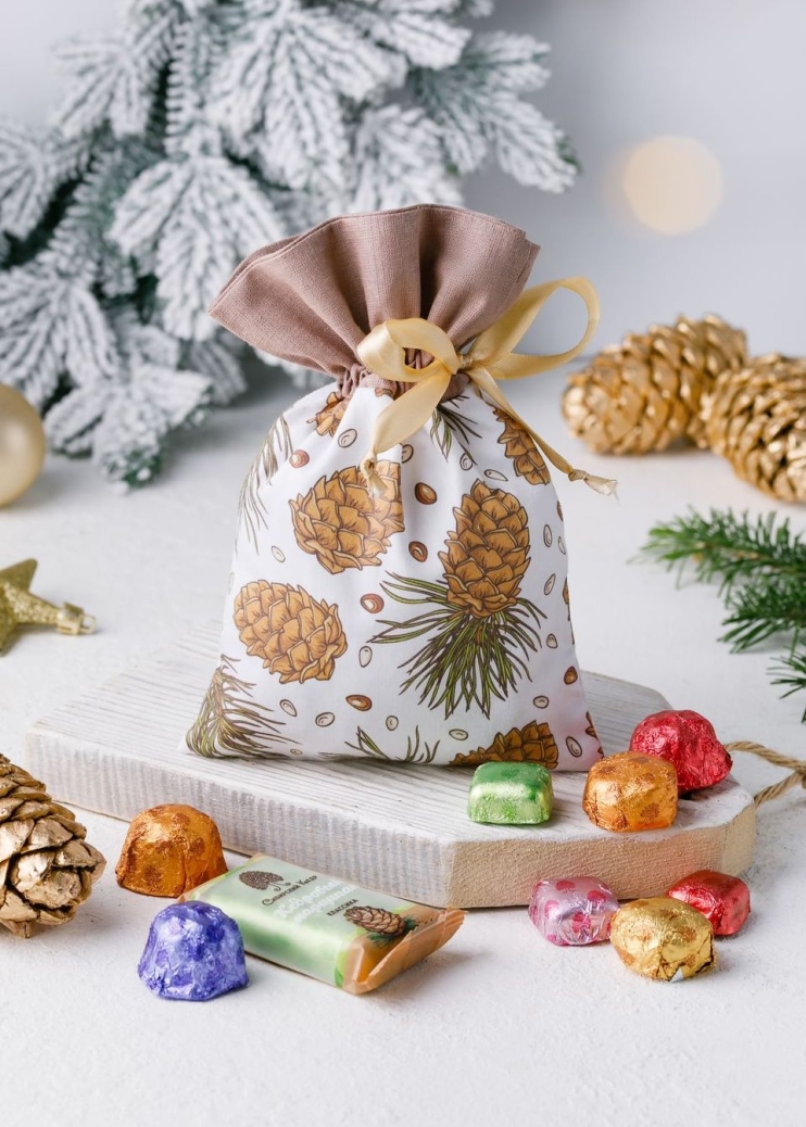 Подарочный мешок коричневый «Шишка», 215 г