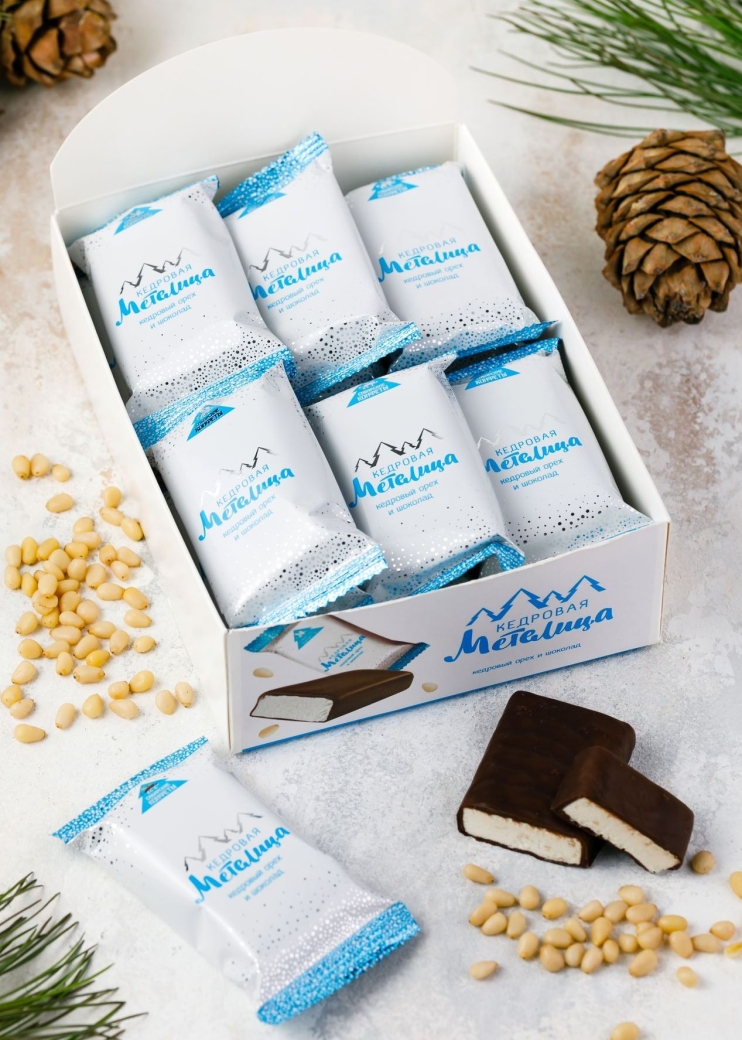 Батончик «Кедровая метелица», 720 г | шоу-бокс — 18 батончиков
