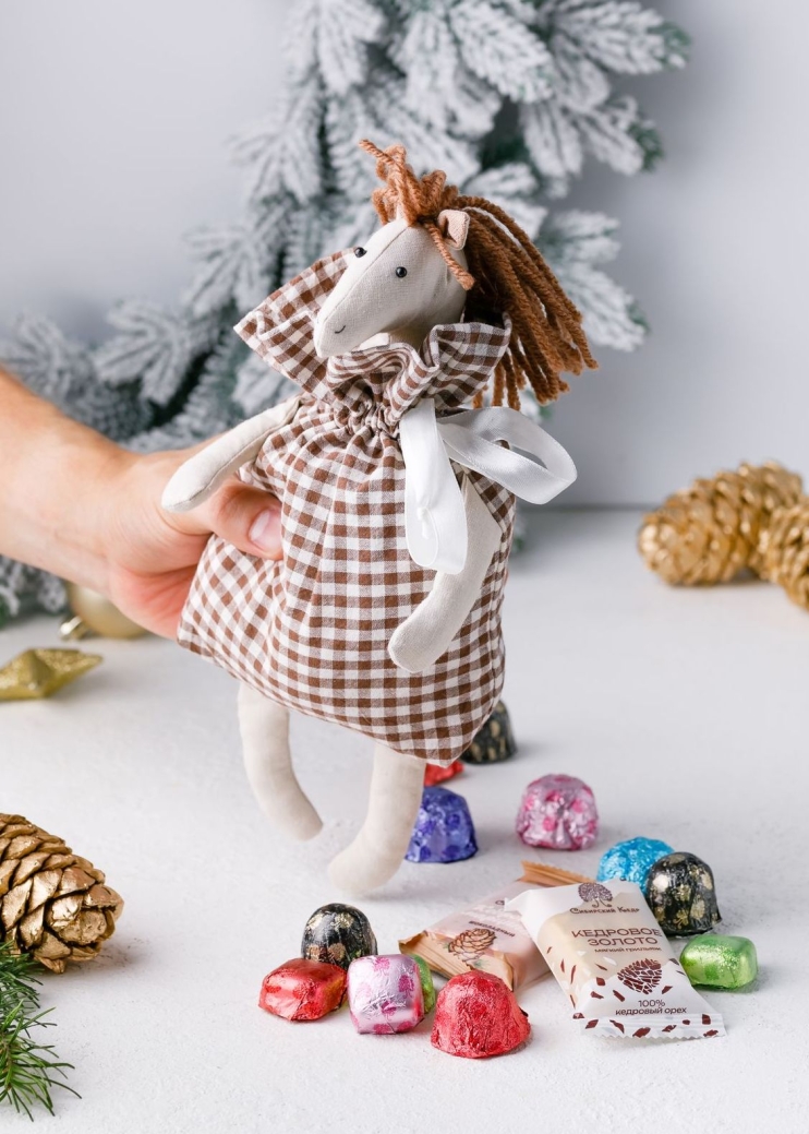 Подарочный набор «Новогодняя лошадка», 320 г