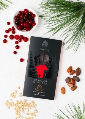 Тёмный шоколад с клюквой и кедровым орехом, 100 г