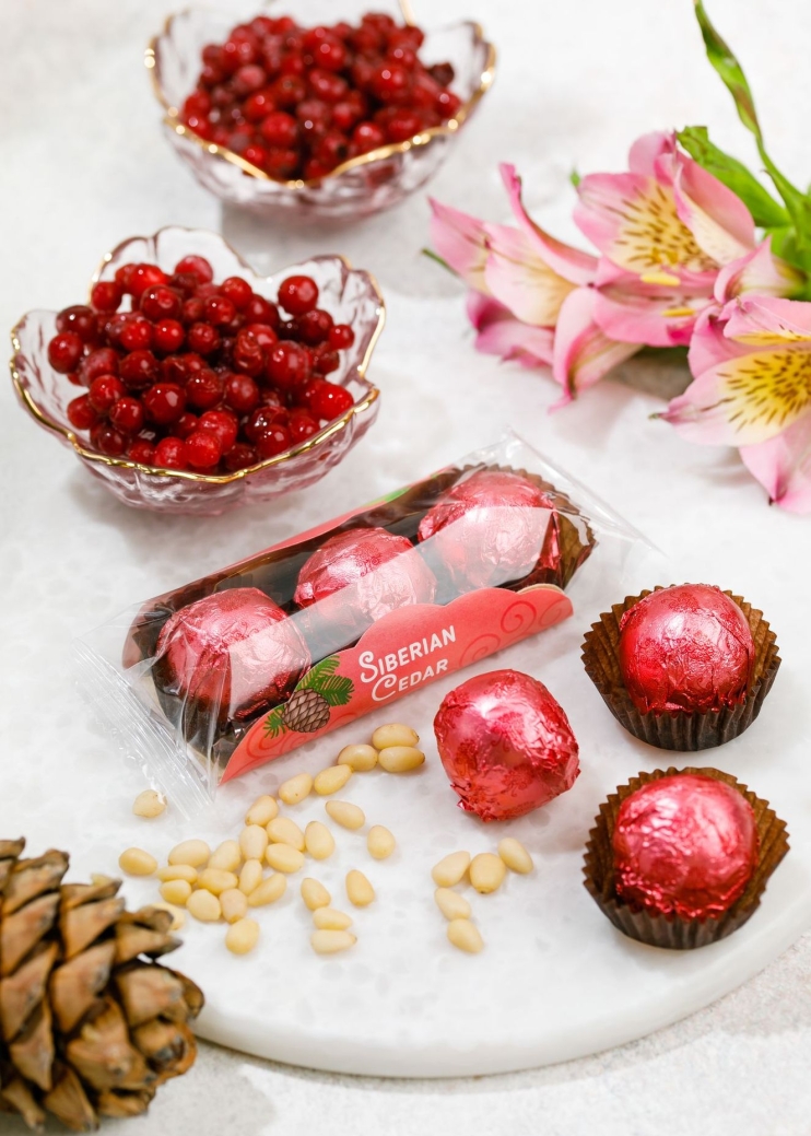 Кедровый грильяж с клюквой, 40 г