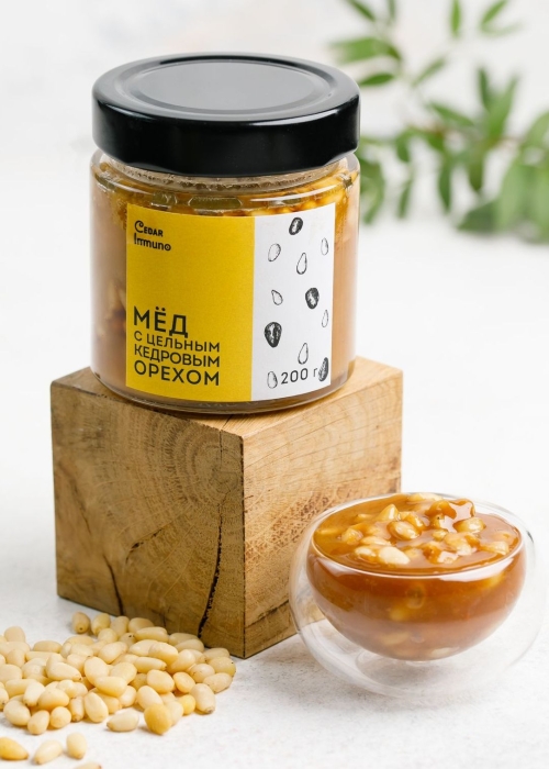 ★ Москва ★ Мёд с цельным кедровым орехом, 220 г