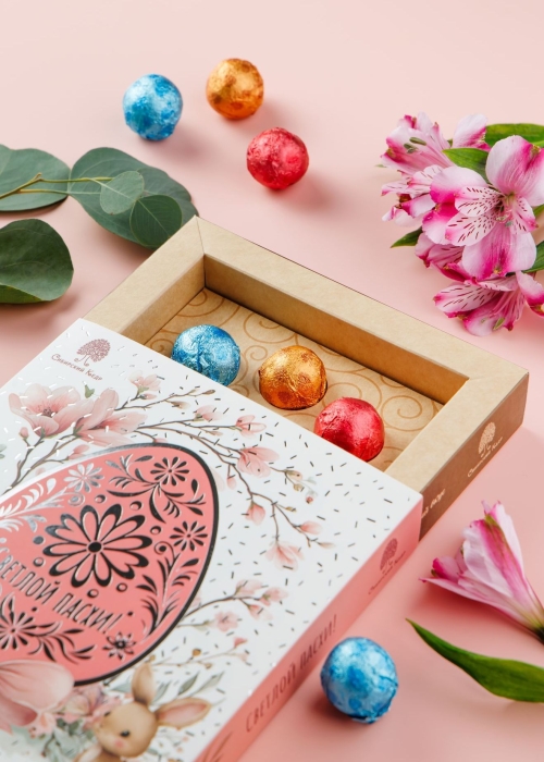 Кедровый грильяж ассорти, 120 г в подарочной обложке «Пасха»