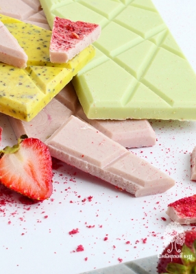 Цветной шоколад с лаймом и кокосом, 100 г