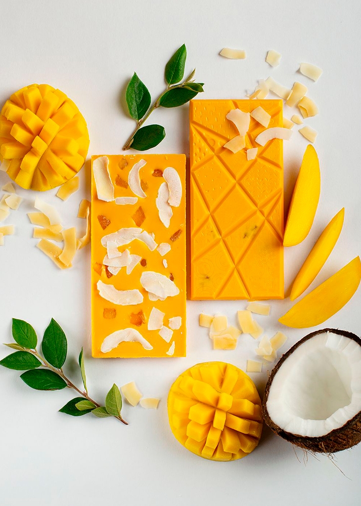 Цветной шоколад с манго и кокосом, 100 г