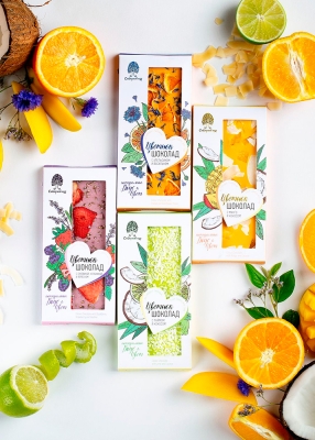 Цветной шоколад с манго и кокосом, 100 г