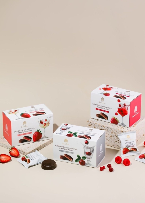 Шоколадные конфеты с марципаном «Клубника-шампанское»‎, 220 г