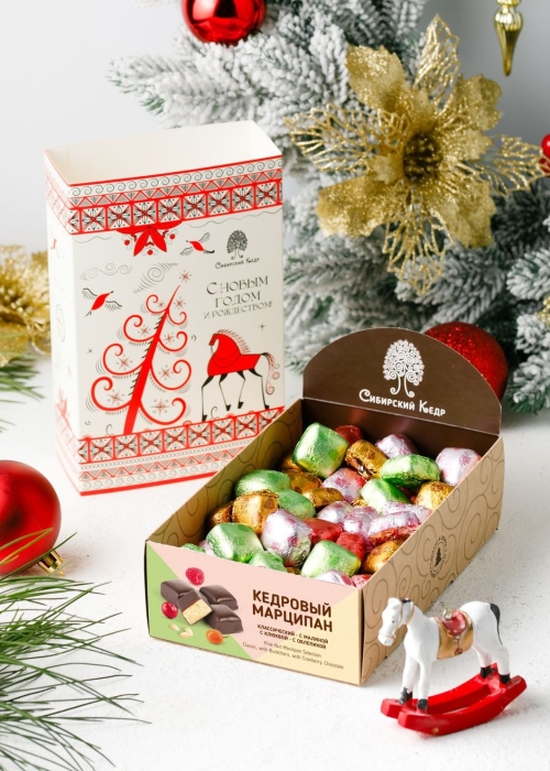 Кедровый марципан ассорти, 600 г | шоу-бокс в подарочной обложке