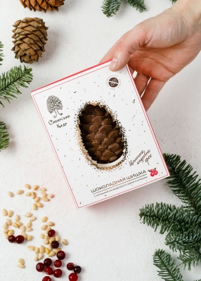 Шоколадная шишка с кедровым орехом и клюквой, 80 г