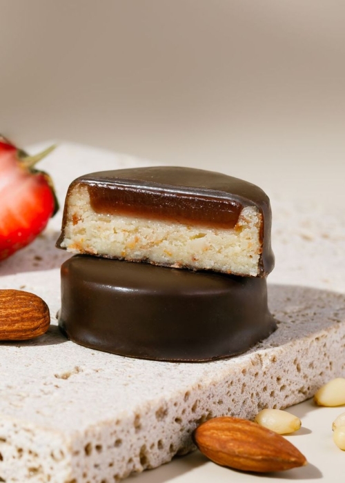 ★ Шоколадные конфеты с марципаном &laquo;Клубника-шампанское&raquo;&lrm;, 220 г